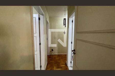 Apartamento à venda com 185m², 4 quartos e 1 vaga Apartamento à venda com 185m², 4 quartos e 1 vagaCorredor