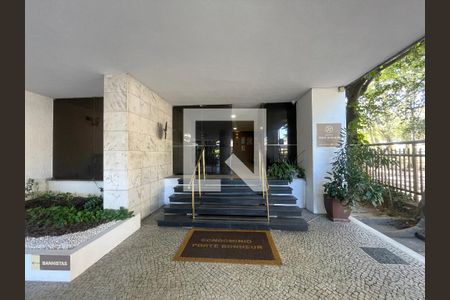 Fachada e portaria de apartamento à venda com 4 quartos, 185m² em Botafogo, Rio de Janeiro