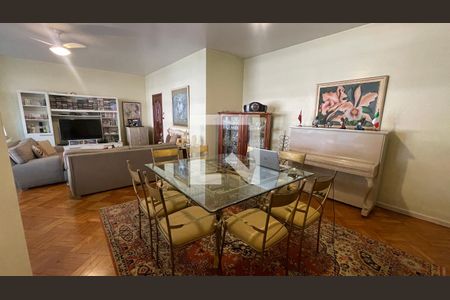 Apartamento à venda com 185m², 4 quartos e 1 vaga Apartamento à venda com 185m², 4 quartos e 1 vagaSala