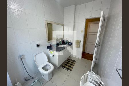 Apartamento à venda com 185m², 4 quartos e 1 vaga Apartamento à venda com 185m², 4 quartos e 1 vagaBanheiro 1