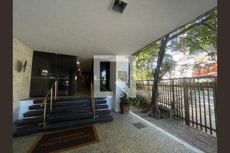 Fachada e portaria de apartamento à venda com 4 quartos, 185m² em Botafogo, Rio de Janeiro