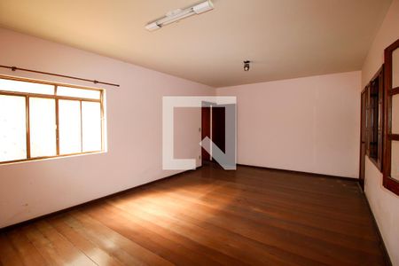 Quarto de casa à venda com 4 quartos, 323m² em Dona Clara, Belo Horizonte