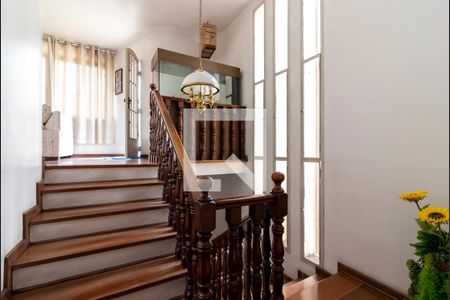 Escadas de casa à venda com 4 quartos, 550m² em Jardim Sao Bento, São Paulo