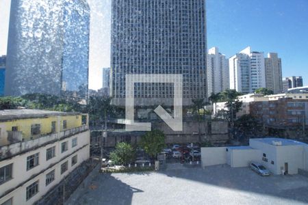 Apartamento à venda com 65m², 2 quartos e 2 vagas Apartamento à venda com 65m², 2 quartos e 2 vagasVista da Suíte 1