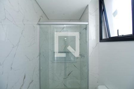 Apartamento à venda com 65m², 2 quartos e 2 vagas Apartamento à venda com 65m², 2 quartos e 2 vagasBanheiro da Suíte 1