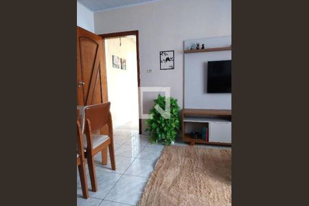 Casa à venda com 3 quartos, 224m² em Vila Rio Branco, São Paulo