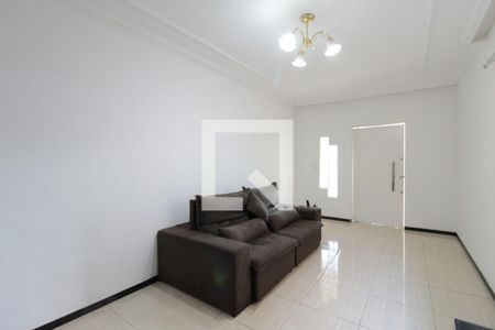 Sala de casa à venda com 3 quartos, 360m² em Santa Monica, Belo Horizonte