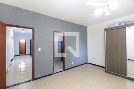 Suite de casa à venda com 3 quartos, 360m² em Santa Monica, Belo Horizonte