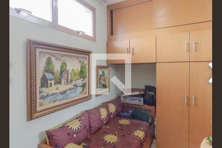 Apartamento à venda com 220m², 4 quartos e 2 vagas Apartamento à venda com 220m², 4 quartos e 2 vagasFoto 11