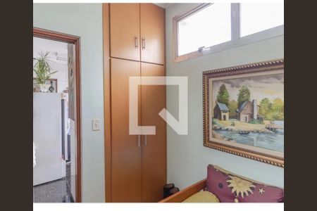 Apartamento à venda com 220m², 4 quartos e 2 vagas Apartamento à venda com 220m², 4 quartos e 2 vagasFoto 10