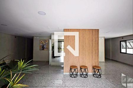 Apartamento à venda com 83m², 3 quartos e 2 vagas Apartamento à venda com 83m², 3 quartos e 2 vagasHall social
