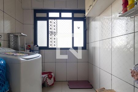 Apartamento à venda com 83m², 3 quartos e 2 vagas Apartamento à venda com 83m², 3 quartos e 2 vagasÁrea de Serviço