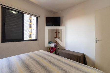 Quarto 1 de apartamento para alugar com 3 quartos, 83m² em Jardim Henriqueta, Taboão da Serra