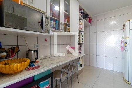 Apartamento à venda com 83m², 3 quartos e 2 vagas Apartamento à venda com 83m², 3 quartos e 2 vagasCozinha