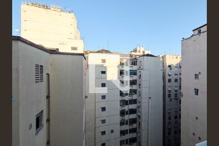Sala - Vista de apartamento para alugar com 1 quarto, 40m² em Copacabana, Rio de Janeiro