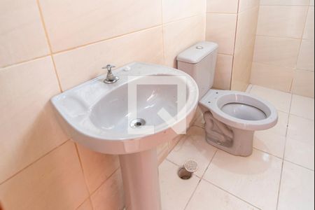 Banheiro 1 de casa de condomínio para alugar com 3 quartos, 90m² em Vila Joao Ramalho, Santo André