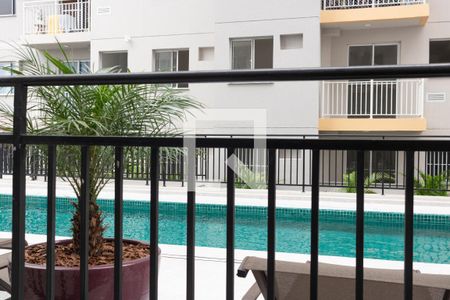 Apartamento à venda com 54m², 2 quartos e 1 vaga Apartamento à venda com 54m², 2 quartos e 1 vagaÁrea comum - Piscina