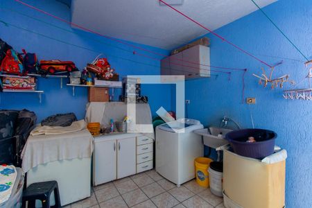 Casa à venda com 300m², 3 quartos e 3 vagasÁrea de Serviço