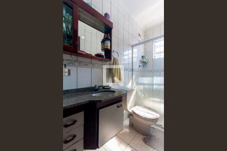 Casa à venda com 300m², 3 quartos e 3 vagasBanheiro 1