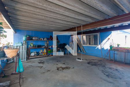 Casa à venda com 300m², 3 quartos e 3 vagasVaranda