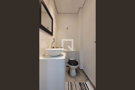 Casa à venda com 130m², 3 quartos e 2 vagasLavabo