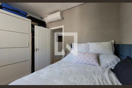 Casa à venda com 130m², 3 quartos e 2 vagasQuarto