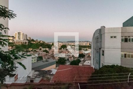Apartamento para alugar com 70m², 3 quartos e sem vagaQuarto 2