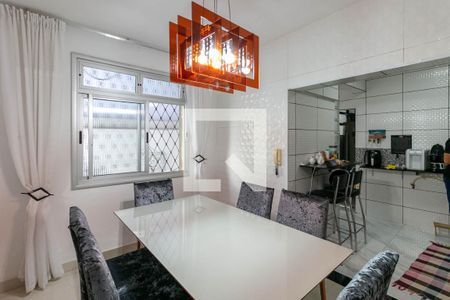 Apartamento à venda com 160m², 3 quartos e 2 vagasCopa