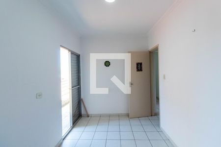 Quarto 2 de casa para alugar com 3 quartos, 138m² em Vila Ré, São Paulo