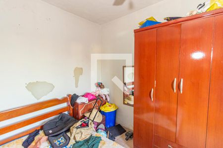 Quarto 1 de casa para alugar com 2 quartos, 75m² em Vila Valqueire, Rio de Janeiro