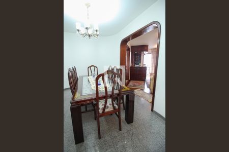 Apartamento à venda com 161m², 3 quartos e 3 vagas Apartamento à venda com 161m², 3 quartos e 3 vagasSala de Jantar