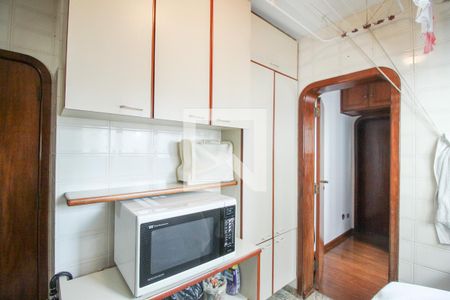 Apartamento à venda com 161m², 3 quartos e 3 vagas Apartamento à venda com 161m², 3 quartos e 3 vagasCozinha