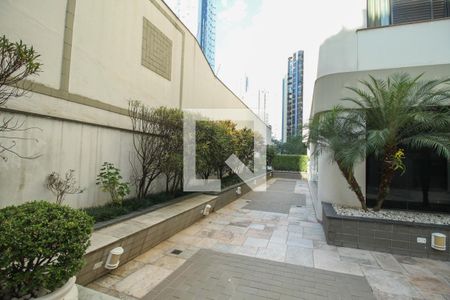 Apartamento à venda com 161m², 3 quartos e 3 vagas Apartamento à venda com 161m², 3 quartos e 3 vagasÁrea comum