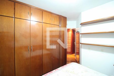 Apartamento à venda com 161m², 3 quartos e 3 vagas Apartamento à venda com 161m², 3 quartos e 3 vagasQuarto 2