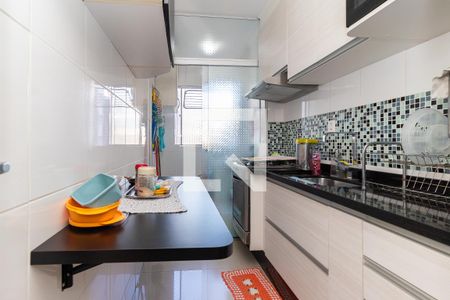 Apartamento à venda com 49m², 2 quartos e 1 vagaCozinha
