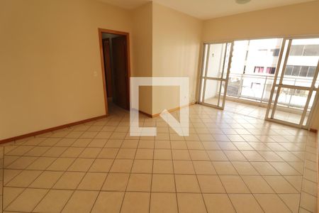 Apartamento para alugar com 102m², 3 quartos e 2 vagasSala