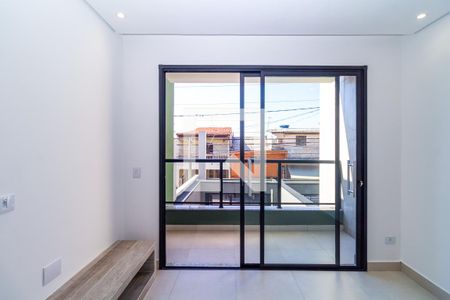 Sacada de casa à venda com 3 quartos, 135m² em Vila Ivg, São Paulo