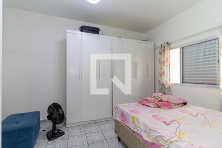 Casa à venda com 95m², 4 quartos e 3 vagas Casa à venda com 95m², 4 quartos e 3 vagasQuarto 2