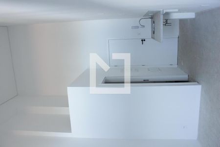 Pé Direito Duplo de kitnet/studio à venda com 1 quarto, 32m² em Sumarezinho, São Paulo
