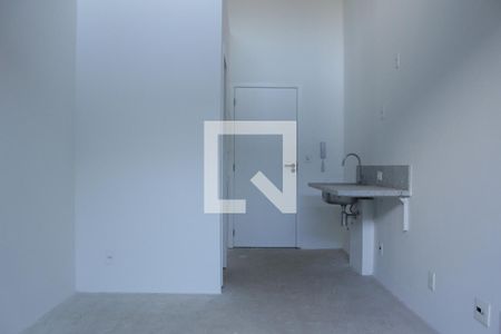 Sala e Cozinha de kitnet/studio à venda com 1 quarto, 32m² em Sumarezinho, São Paulo