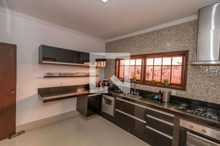 Casa de condomínio à venda com 219m², 3 quartos e 4 vagasCozinha