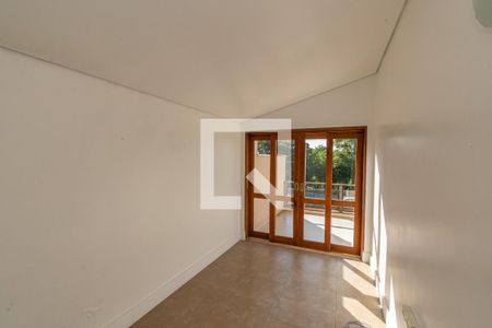 Casa de condomínio à venda com 219m², 3 quartos e 4 vagasEscritório