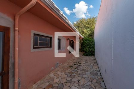 Casa de condomínio à venda com 219m², 3 quartos e 4 vagasQuintal