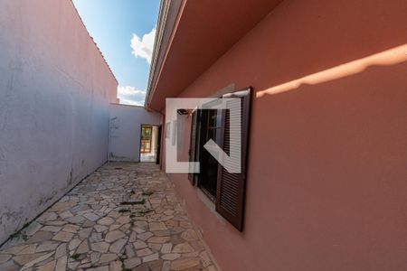Casa de condomínio à venda com 219m², 3 quartos e 4 vagasQuintal
