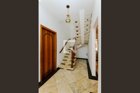 Sala de Estar de casa para alugar com 3 quartos, 300m² em Vila Rosália, Guarulhos