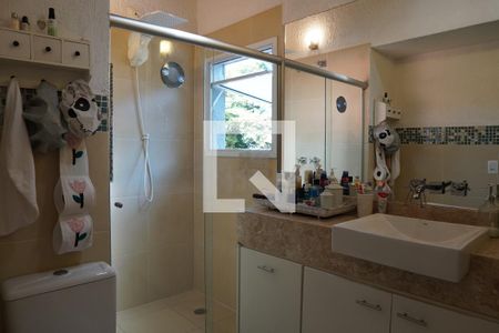 Casa à venda com 500m², 5 quartos e 5 vagasBanheiro 2