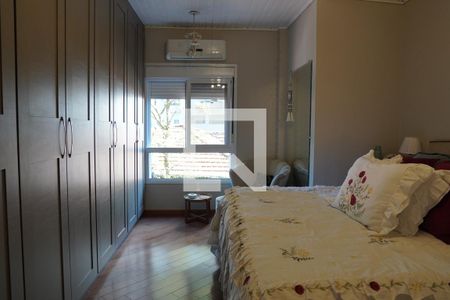 Casa à venda com 500m², 5 quartos e 5 vagasQuarto