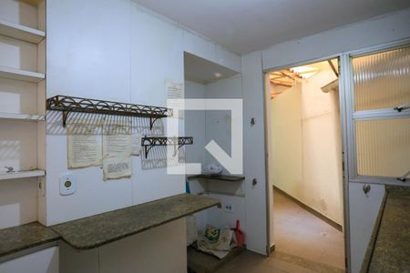 Apartamento para alugar com 160m², 3 quartos e 2 vagas Apartamento para alugar com 160m², 3 quartos e 2 vagasCozinha
