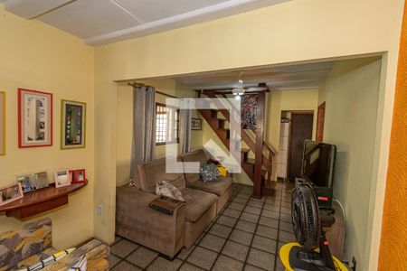 Sala de Estar/TV  de casa à venda com 3 quartos, 126m² em Parque Imperador, Campinas