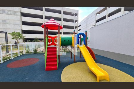 Apartamento para alugar com 47m², 2 quartos e 1 vaga Apartamento para alugar com 47m², 2 quartos e 1 vagaÁrea comum - Playground